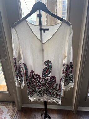 White Embroidered Paisley V-Neck Tunic with Pom-Pom Trim